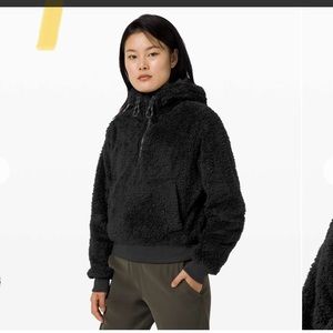 Lululemon oh so Sherpa hoodie, black, size 6